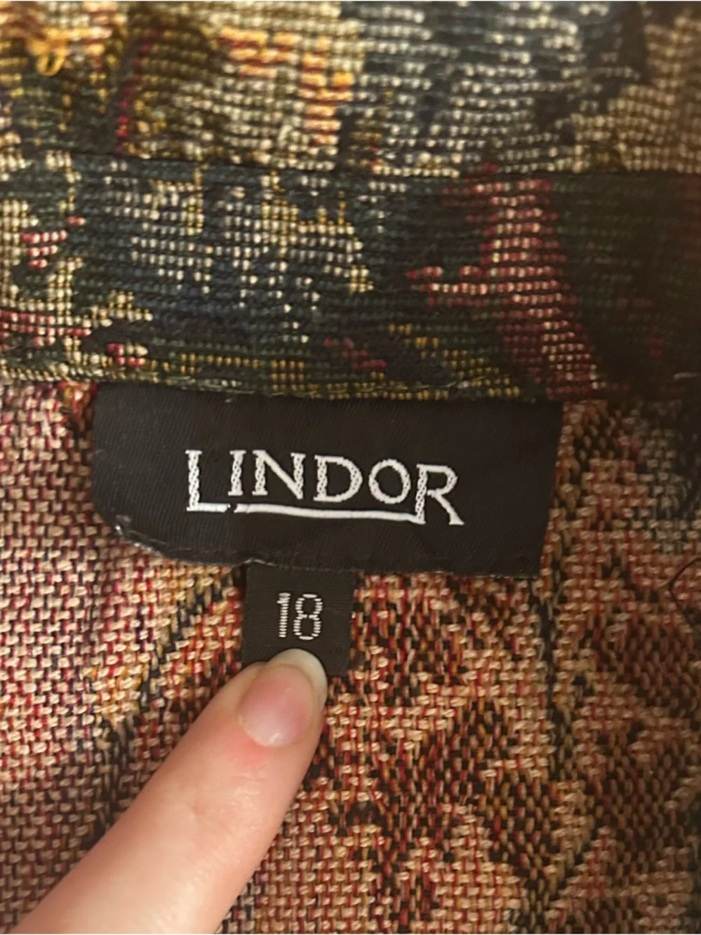 Tapestry deer forest print jacket - Picture 6 of 7